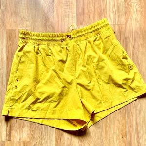 Neon shorts 90s Vintage Board short Yellow Active Stretchtech Women’s Medium EUC